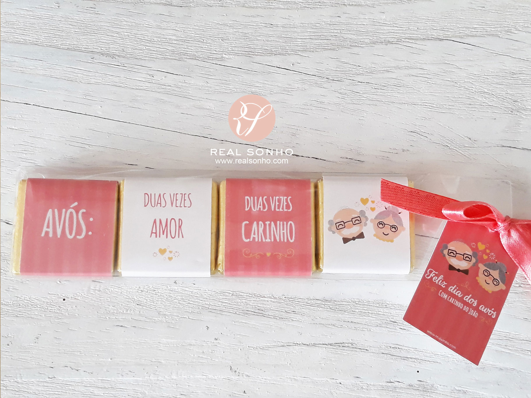 Caixa acrílica com 4 napolitanas I AVÓS-CH002